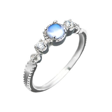 MOONSTONE RING - LUXURIOUS
